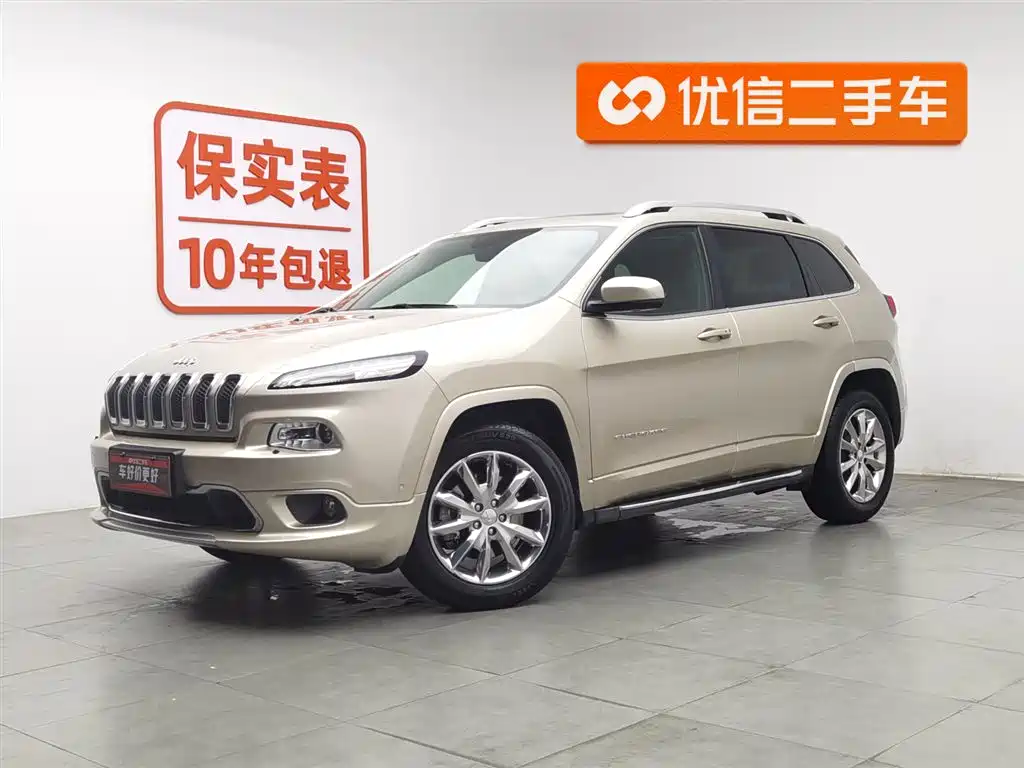 Jeep Cherokee 2017 2.4L Premium Plus Edition
