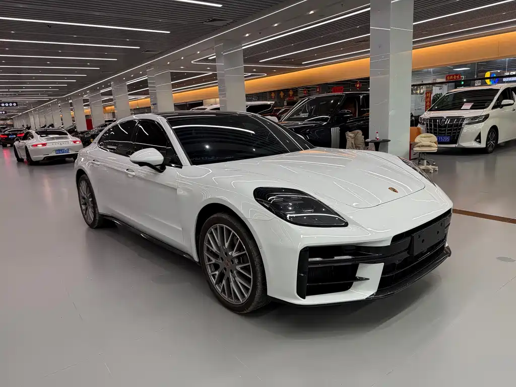 Porsche Panamera — миниатюра 3