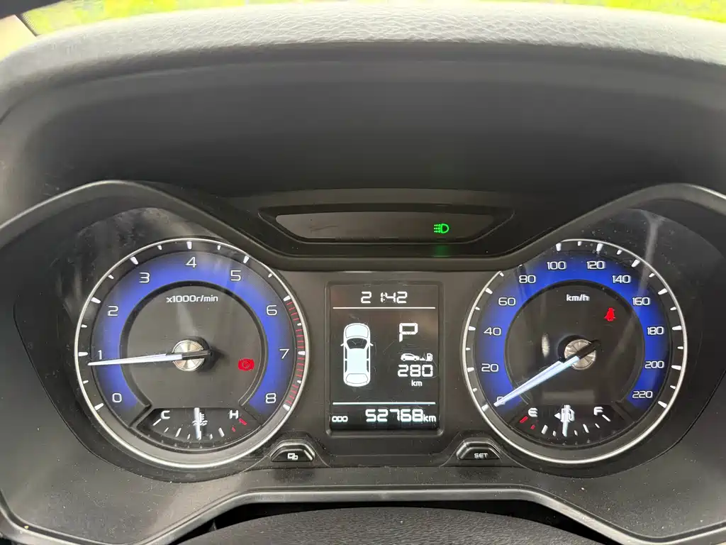 Geely Vision X3 — миниатюра 18