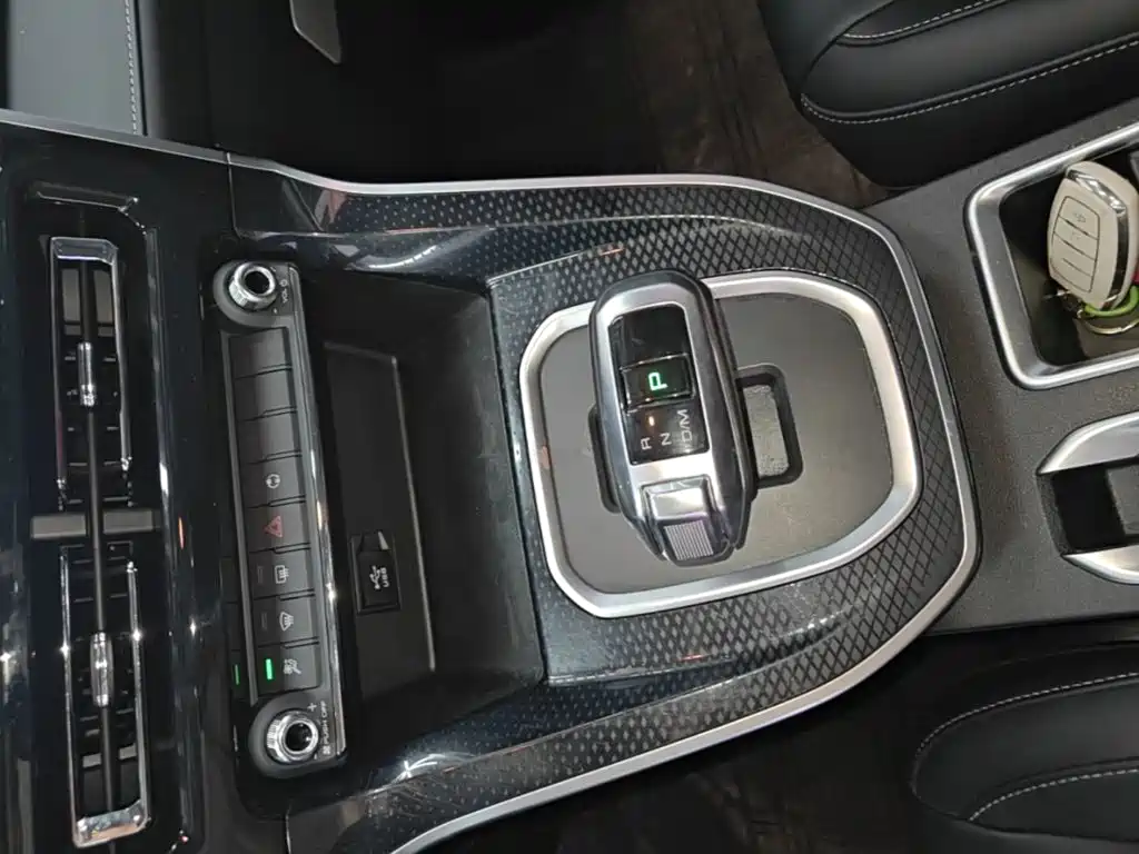 Haval M6 — миниатюра 14