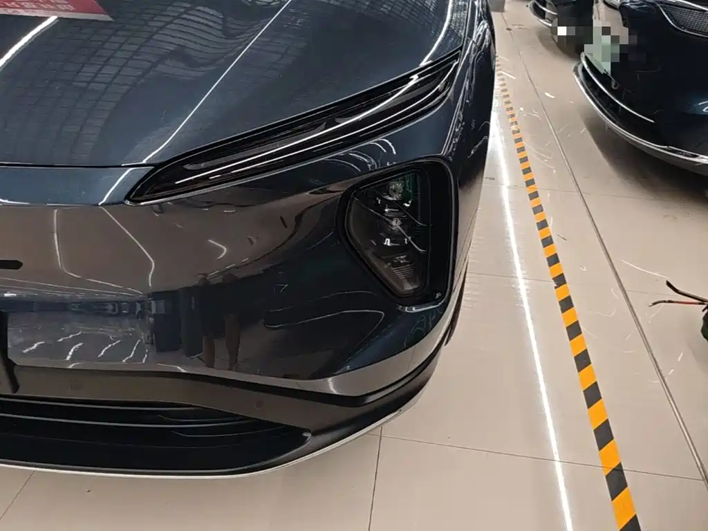 NIO ES6 — миниатюра 24