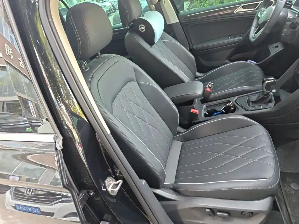 Volkswagen Tiguan L — миниатюра 25