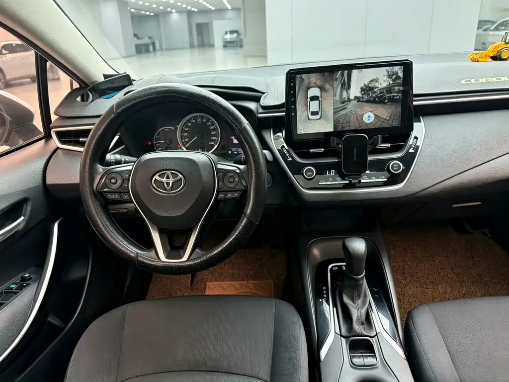 Toyota Corolla — миниатюра 5