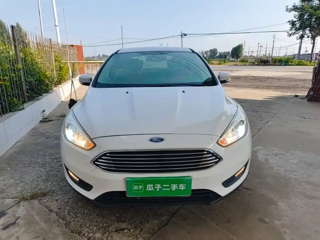 Ford Focus — миниатюра 3