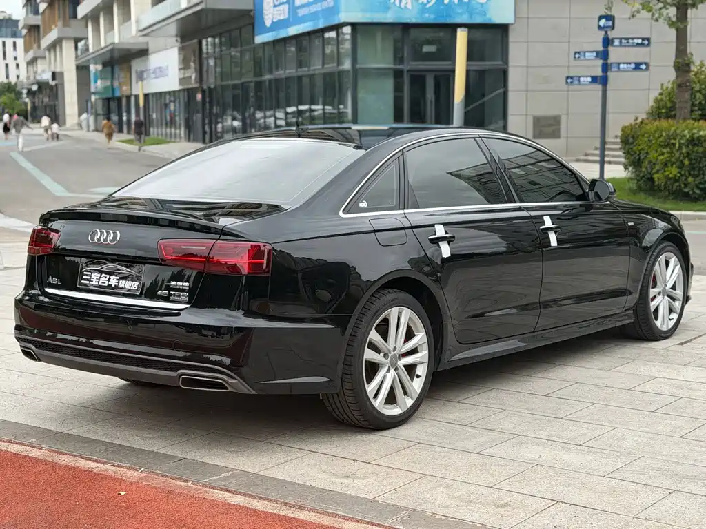 Audi A6L — миниатюра 10