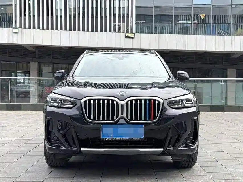 BMW X3 — миниатюра 2