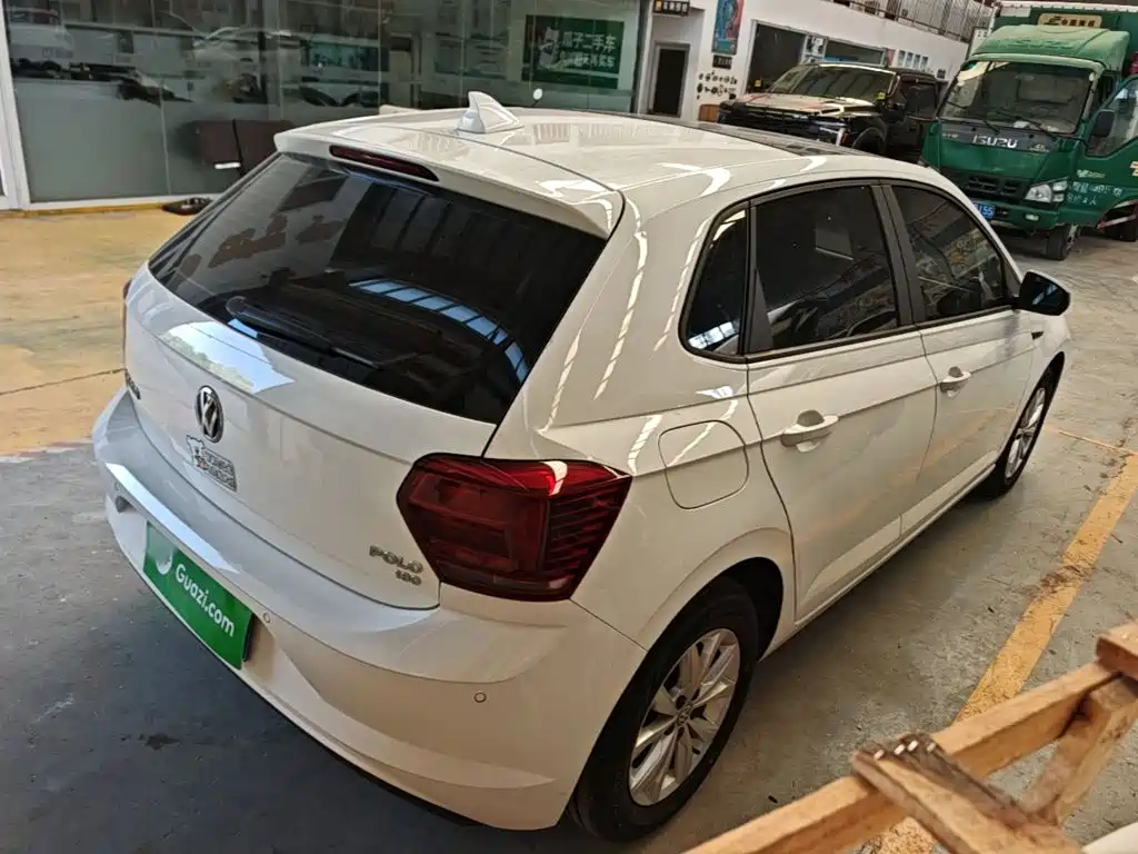 Volkswagen Polo — миниатюра 7