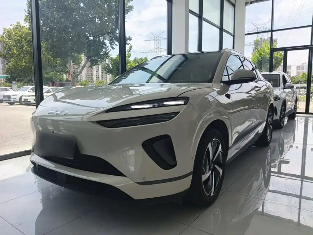BYD Haisi 06
