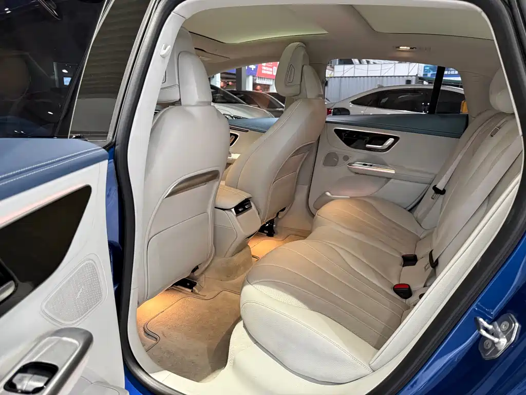 Mercedes-Benz EQE — миниатюра 9