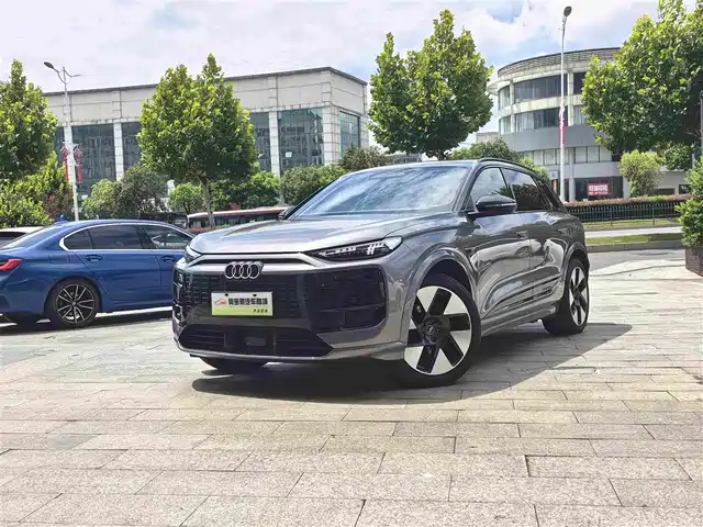 Audi Q6L