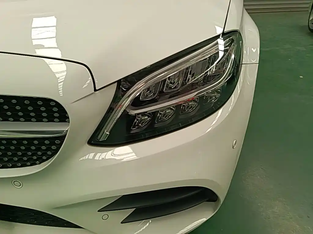 Mercedes-Benz C-Class — миниатюра 24