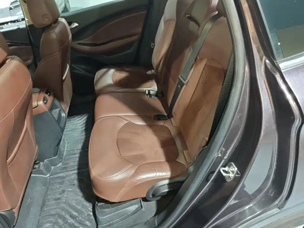 Buick Envision Plus — миниатюра 17