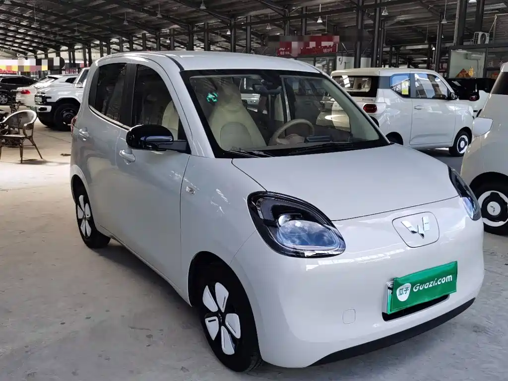Wuling MINIEV — миниатюра 4