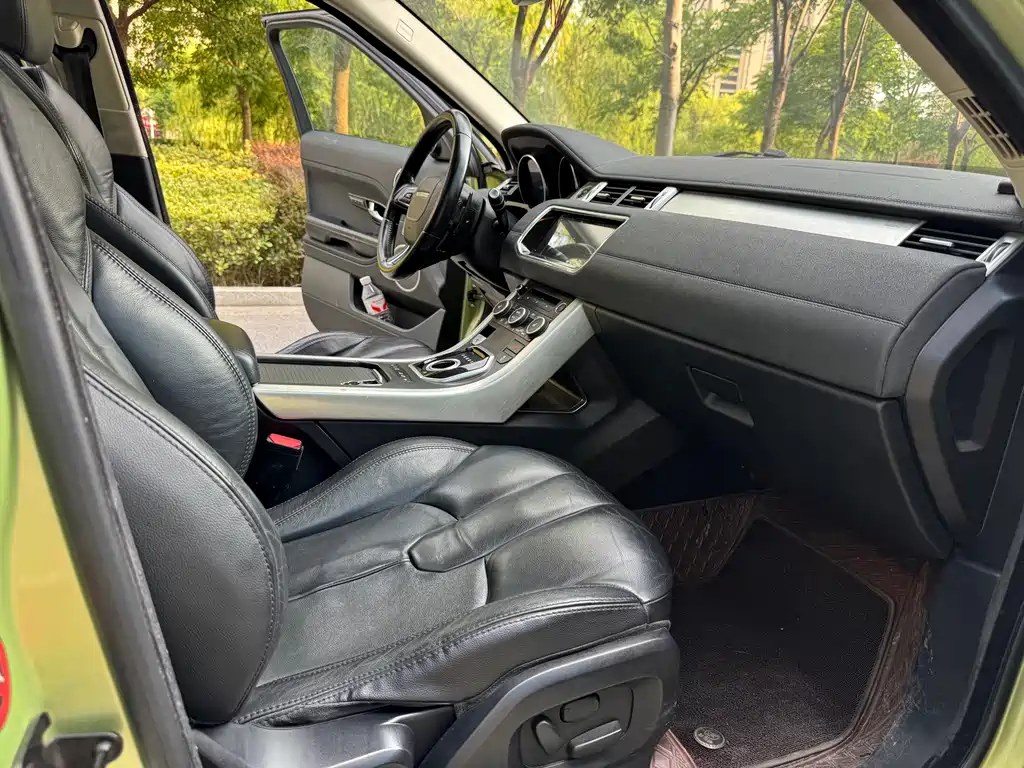 Land Rover Evoque (Import) — миниатюра 9