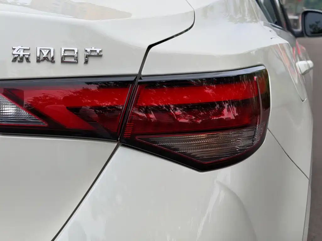 Nissan Sylphy — миниатюра 12