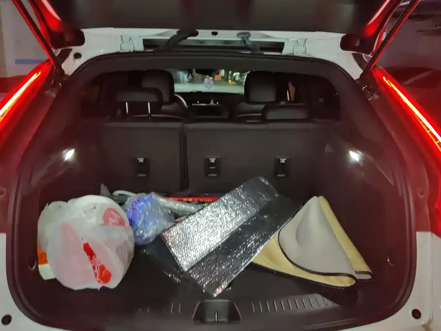Cadillac XT4 — миниатюра 4
