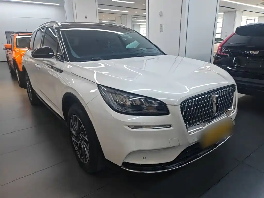 Lincoln Corsair — миниатюра 4