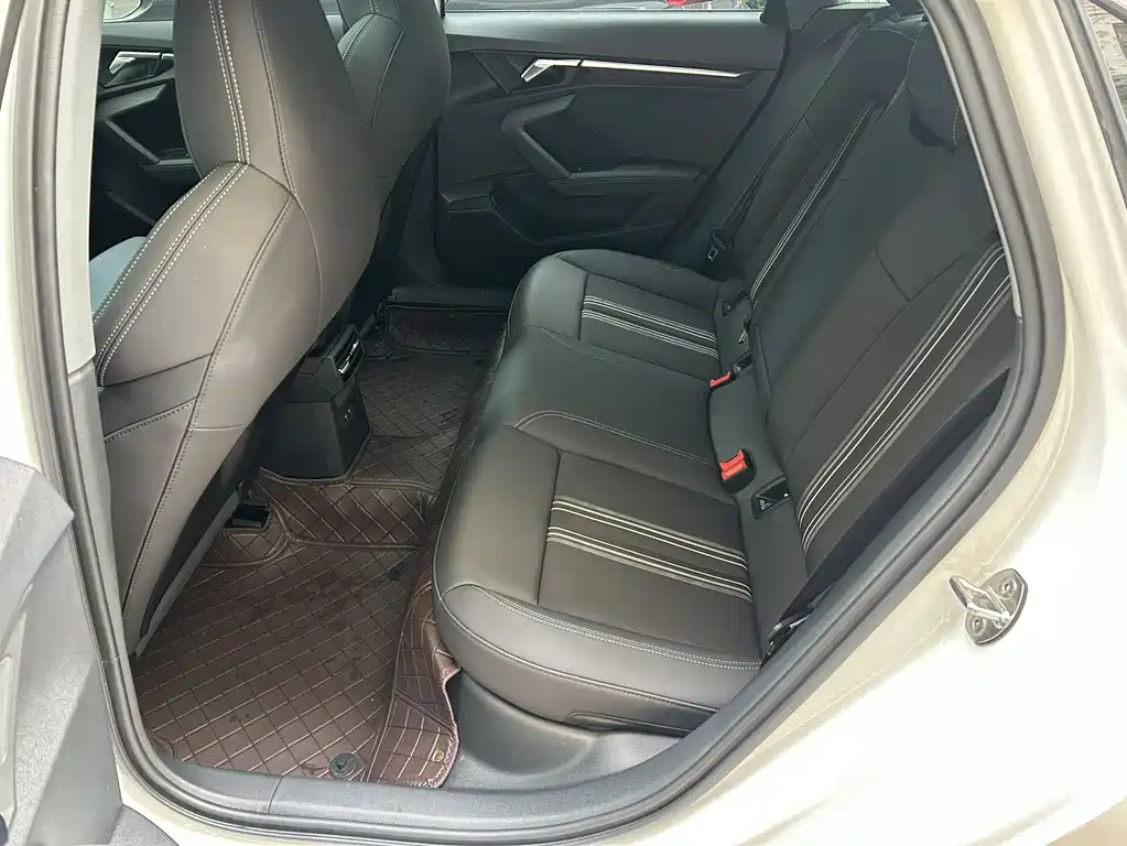 Audi A3 — миниатюра 12