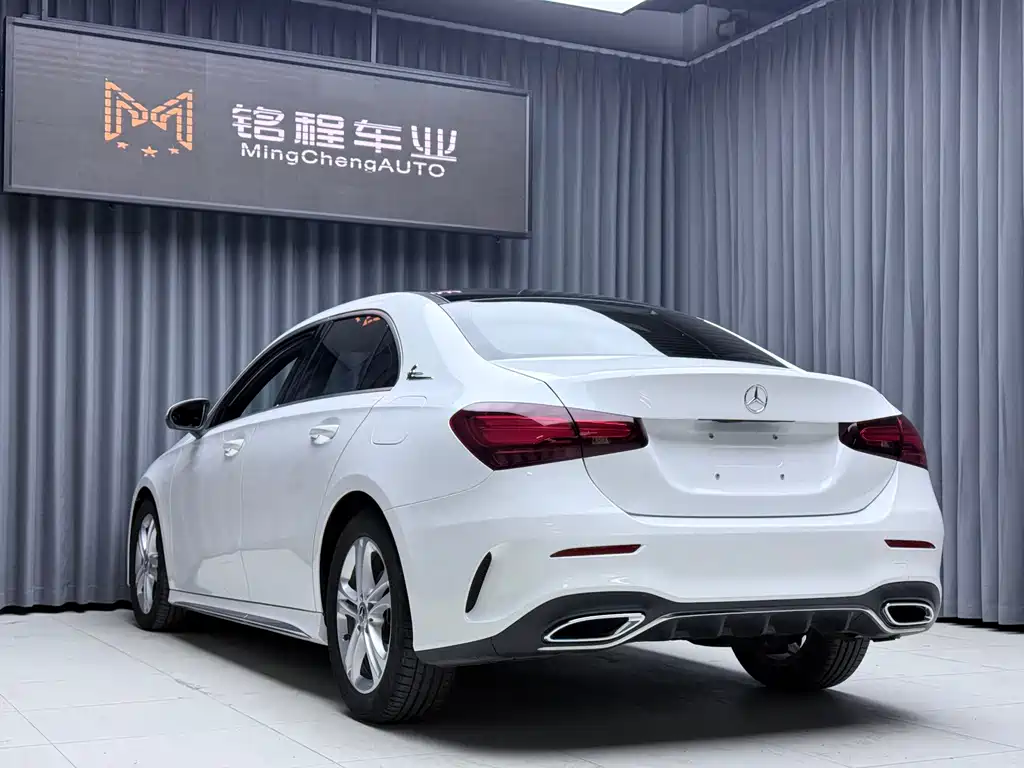 Mercedes-Benz A-Class — миниатюра 6