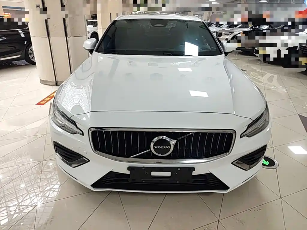Volvo S60 — миниатюра 3