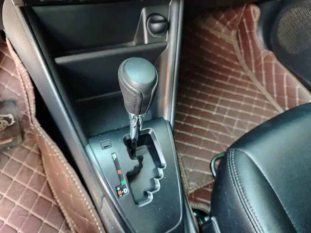 Toyota Yaris L — миниатюра 14