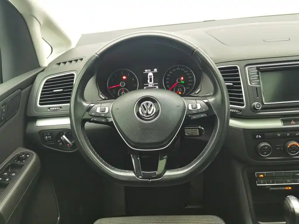 Volkswagen Sharan — миниатюра 11