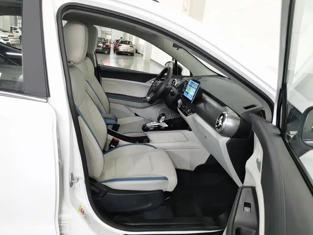 BYD Yuan Pro — миниатюра 23