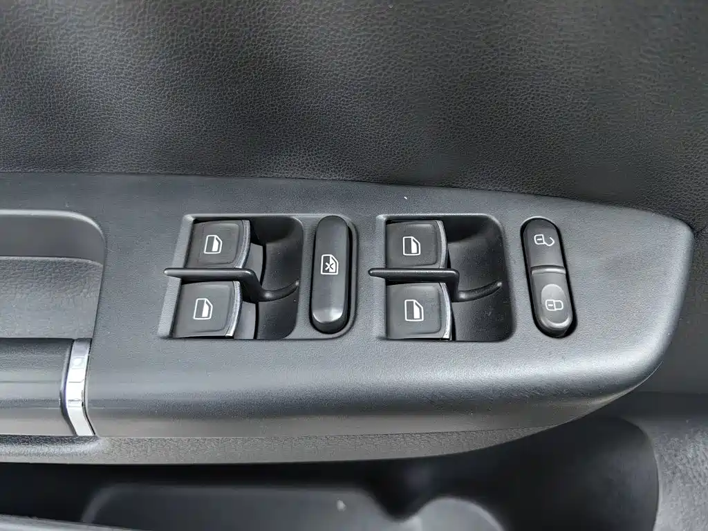 Volkswagen Bora — миниатюра 9