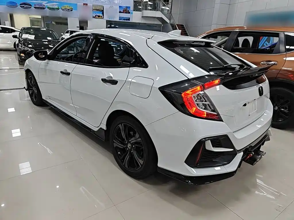 Honda Civic — миниатюра 5
