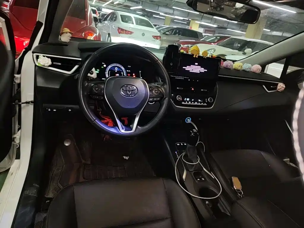 Toyota Corolla — миниатюра 10