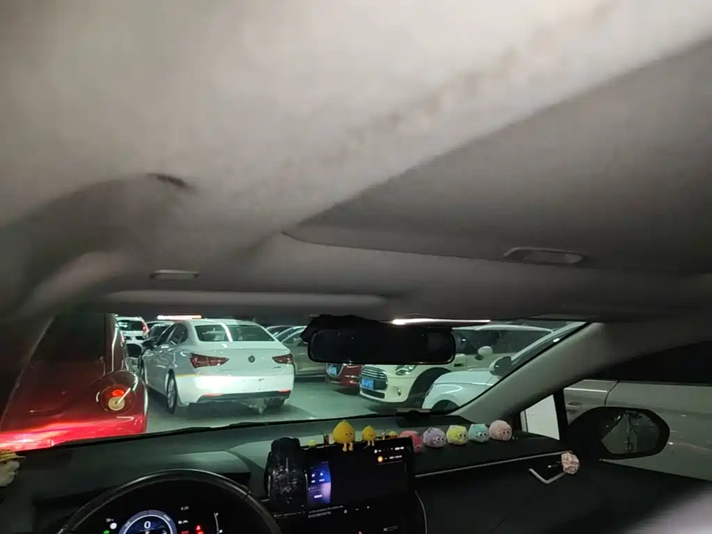Toyota Corolla — миниатюра 18