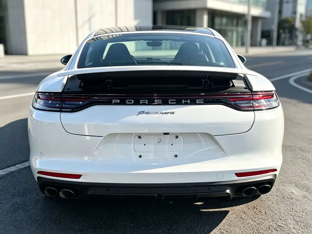 Porsche Panamera — миниатюра 18