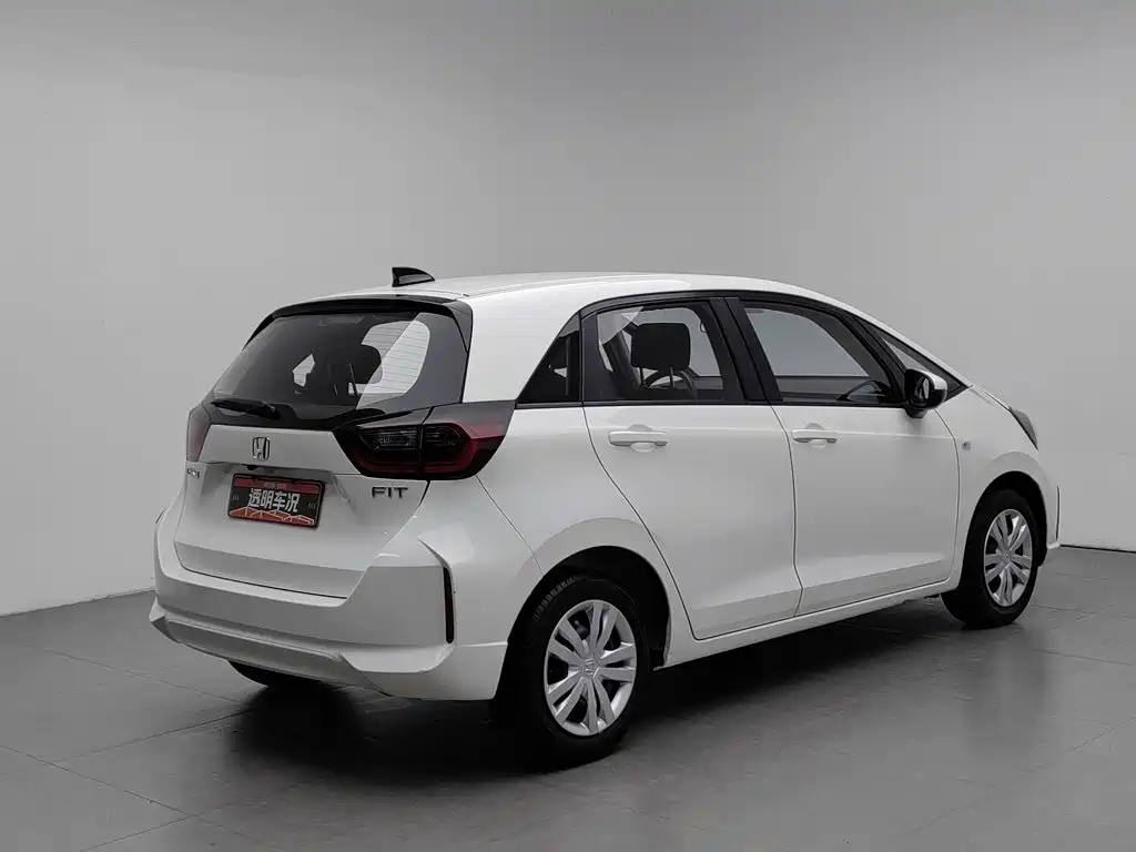 Honda Fit — миниатюра 2
