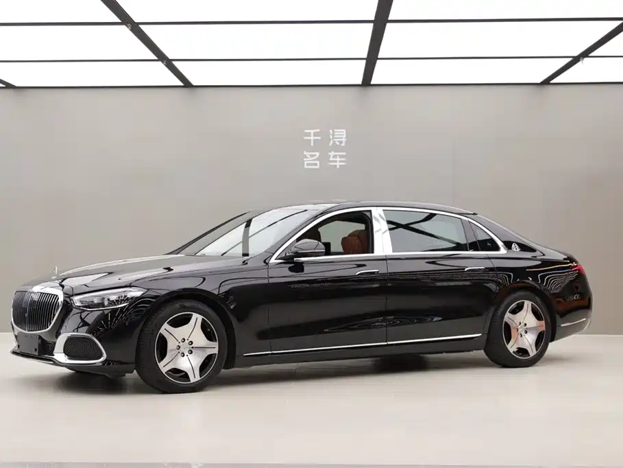 Mercedes-Benz S-Class 2025