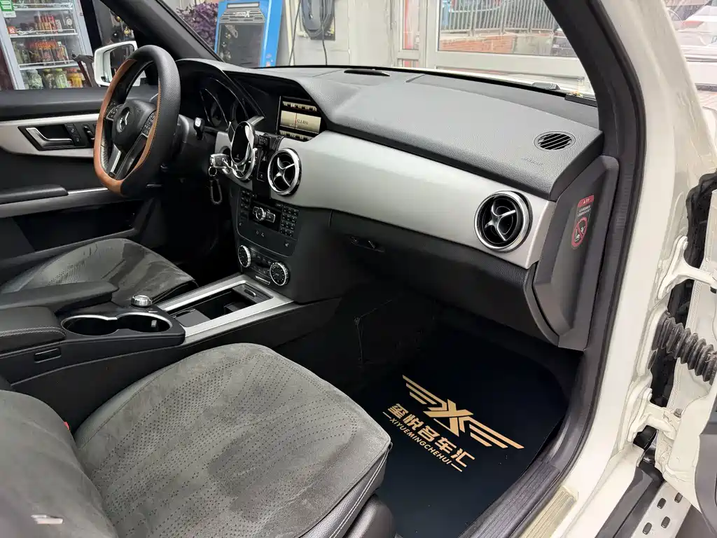 Mercedes-Benz GLK-Class — миниатюра 9