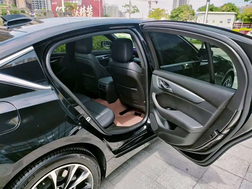 Cadillac CT5 — миниатюра 35