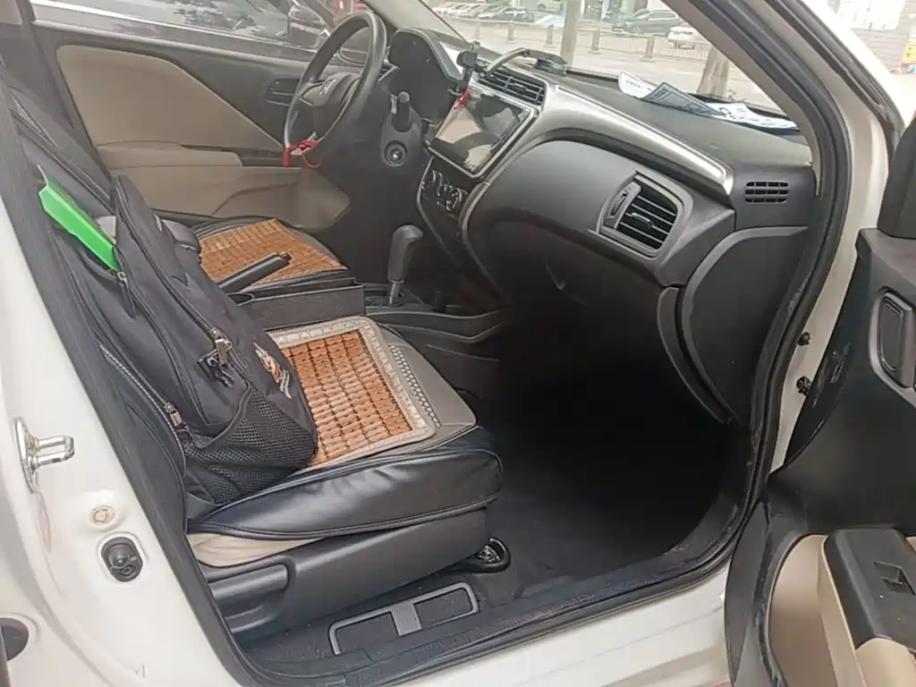 Honda City — миниатюра 25