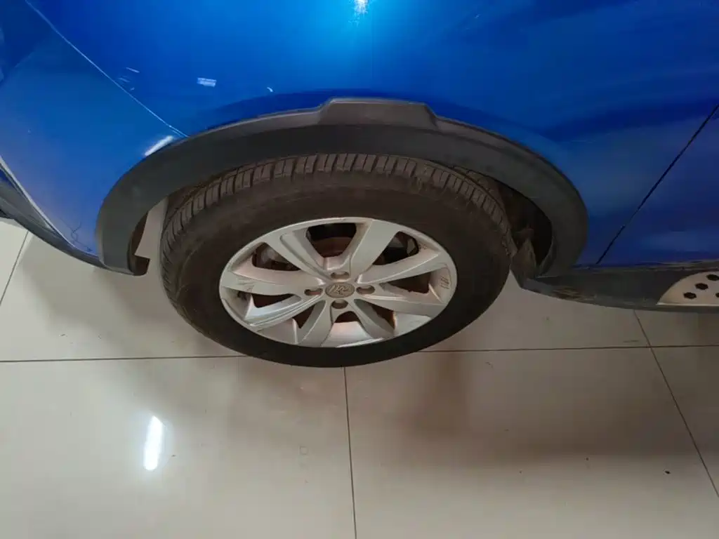BYD Yuan — миниатюра 23