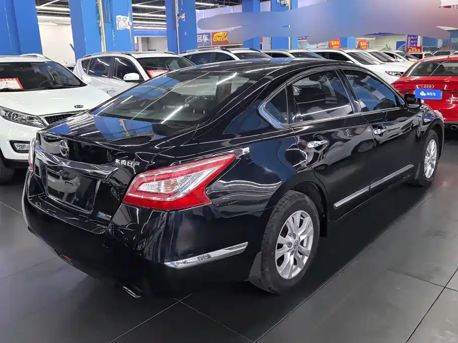 Nissan Teana — миниатюра 3