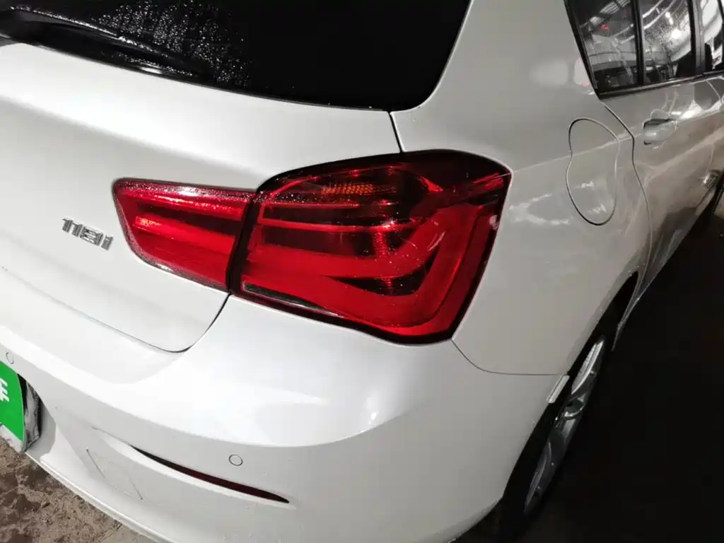 BMW 1 Series (Import) — миниатюра 24