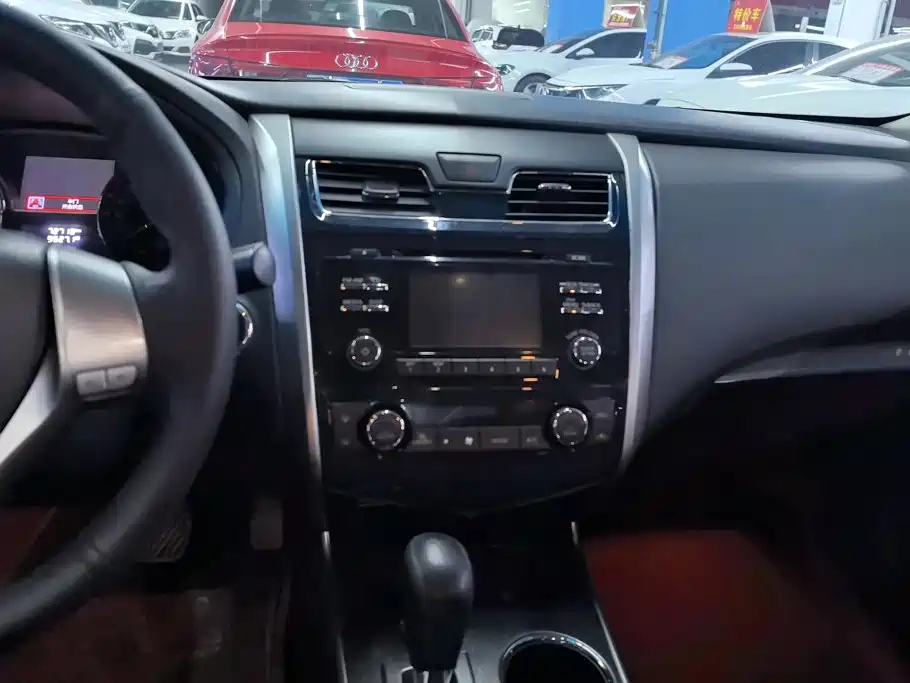 Nissan Teana — миниатюра 13