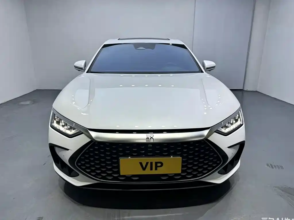 BYD Han — миниатюра 3