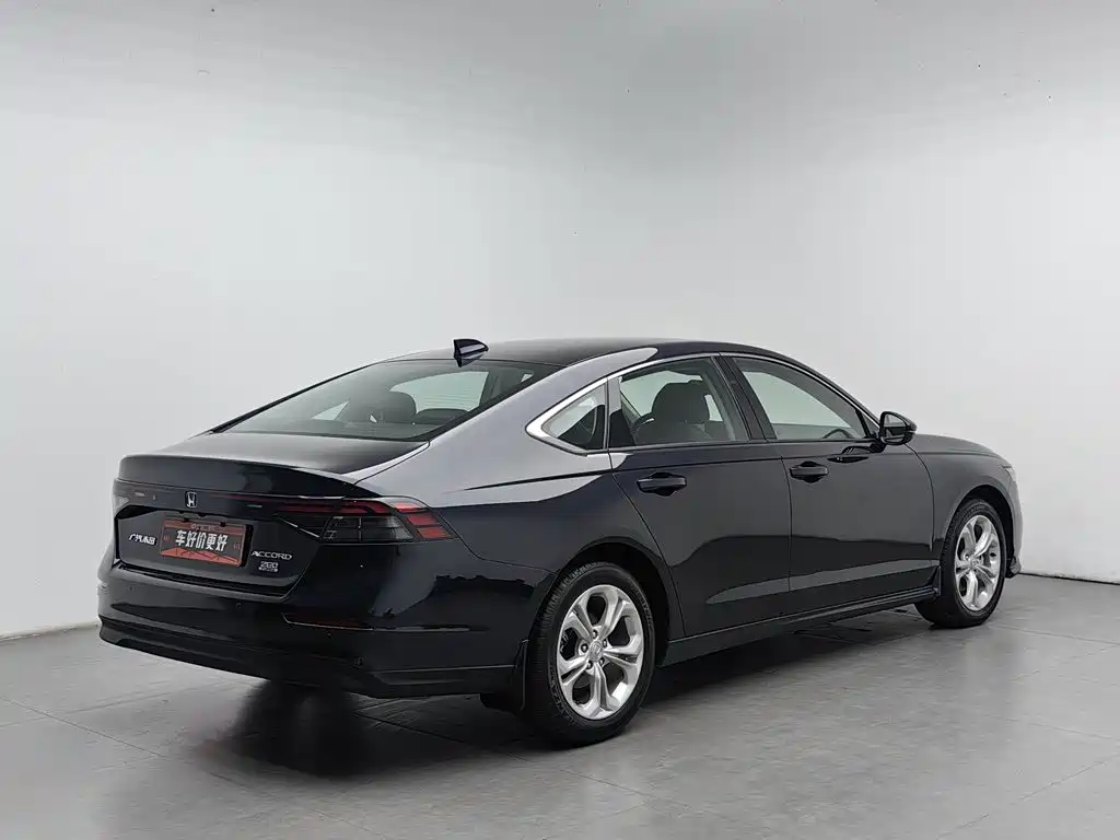 Honda Accord — миниатюра 2