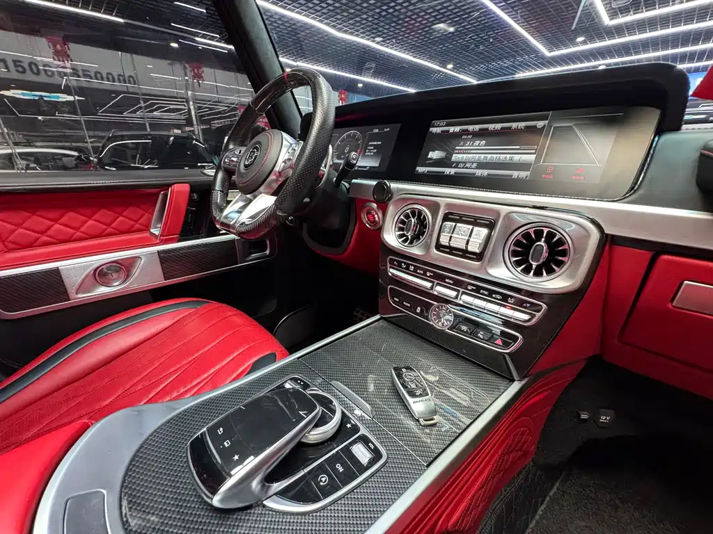 Mercedes-Benz G-Class — миниатюра 12