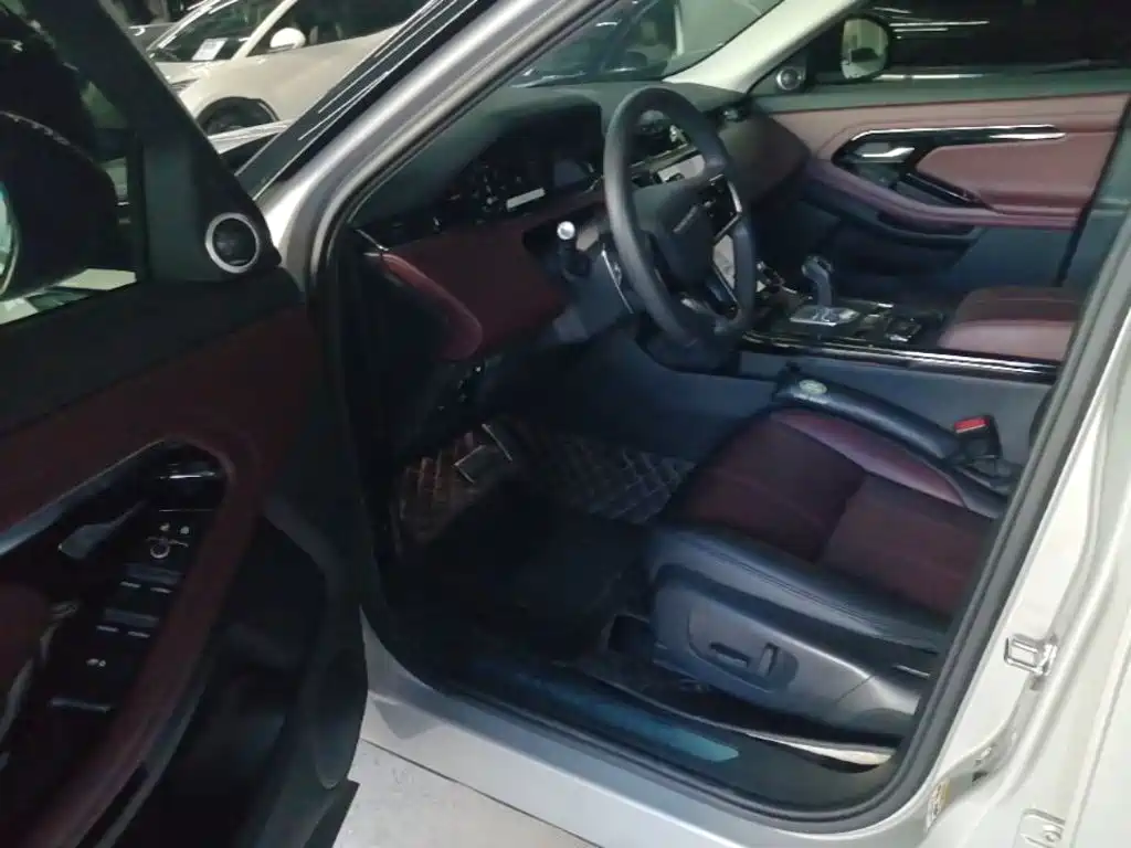 Land Rover Evoque — миниатюра 16
