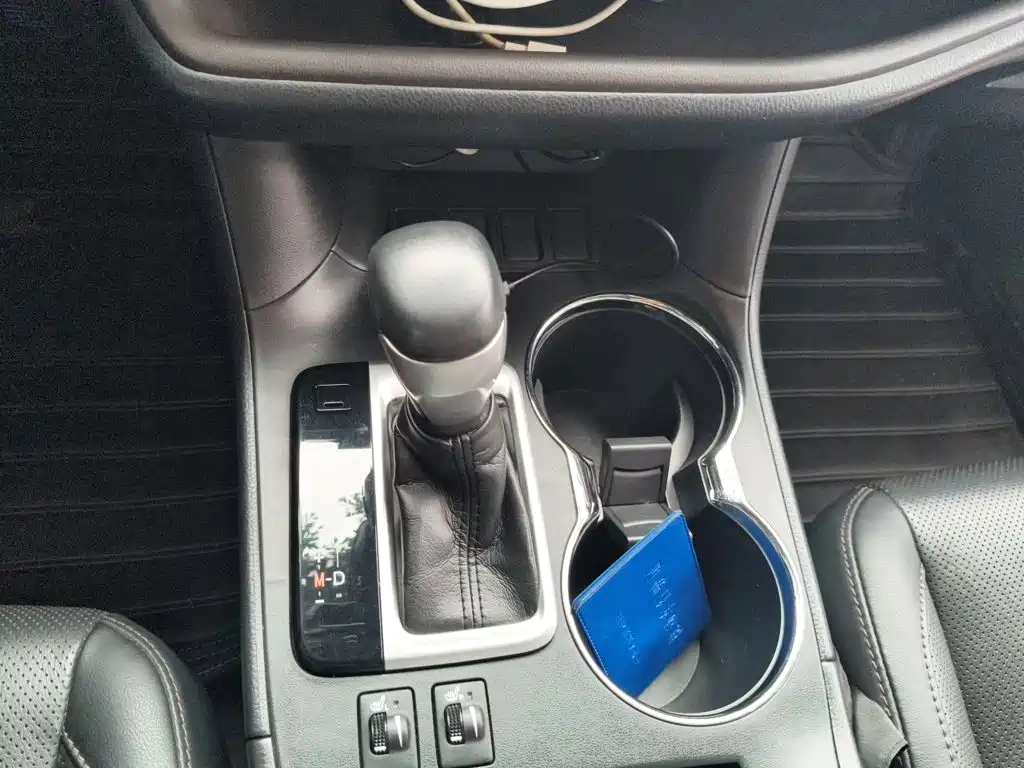 Toyota Highlander — миниатюра 15
