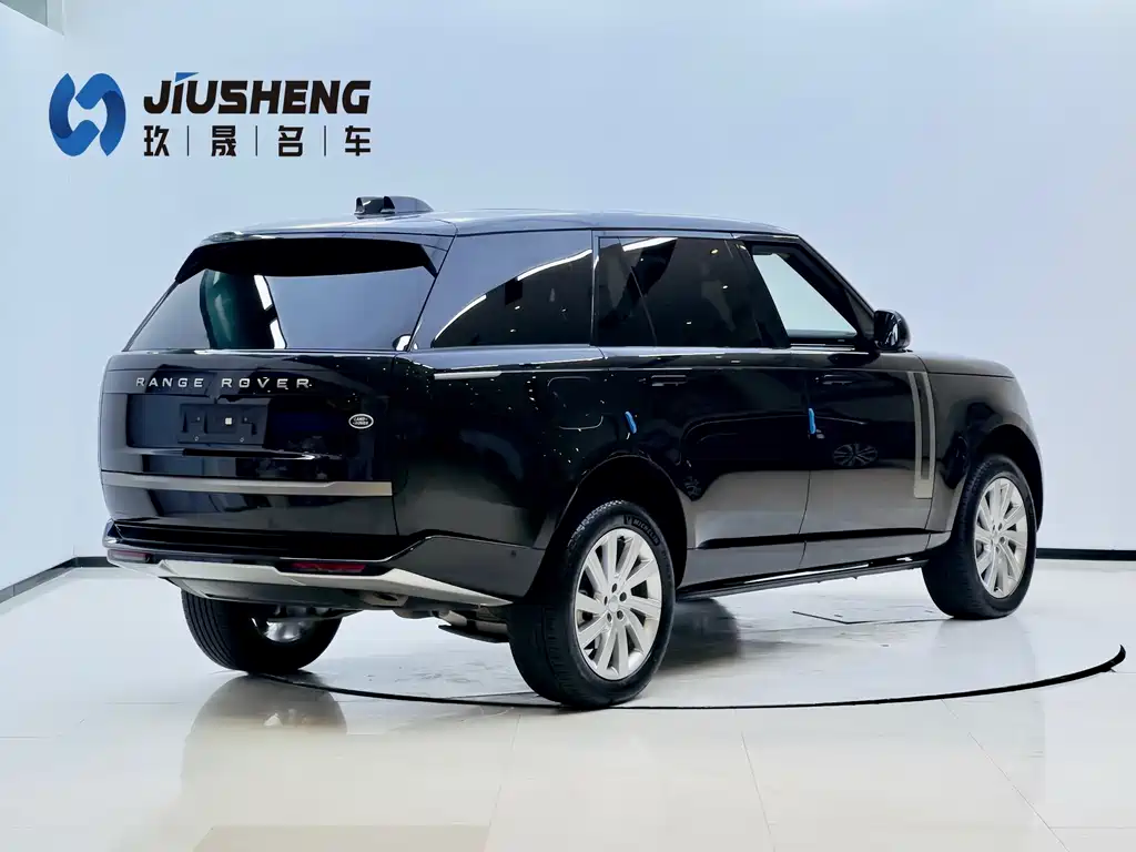 Land Rover Range Rover 2025 3.0 L6 400PS Long Wheelbase
