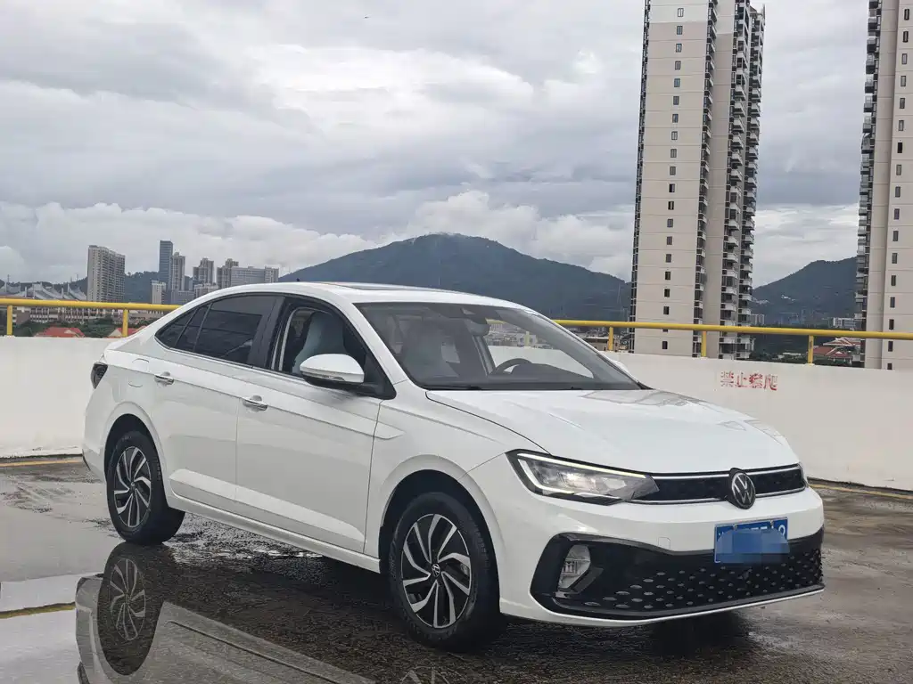 Volkswagen Lavida — миниатюра 3