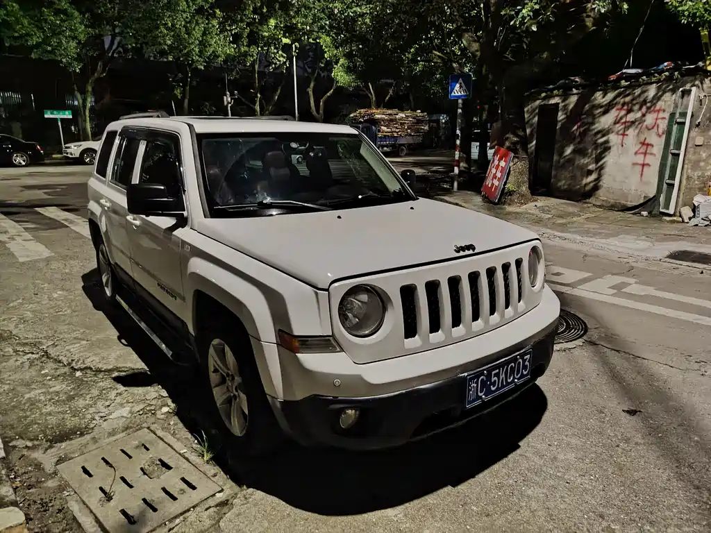 Jeep Patriot — миниатюра 3