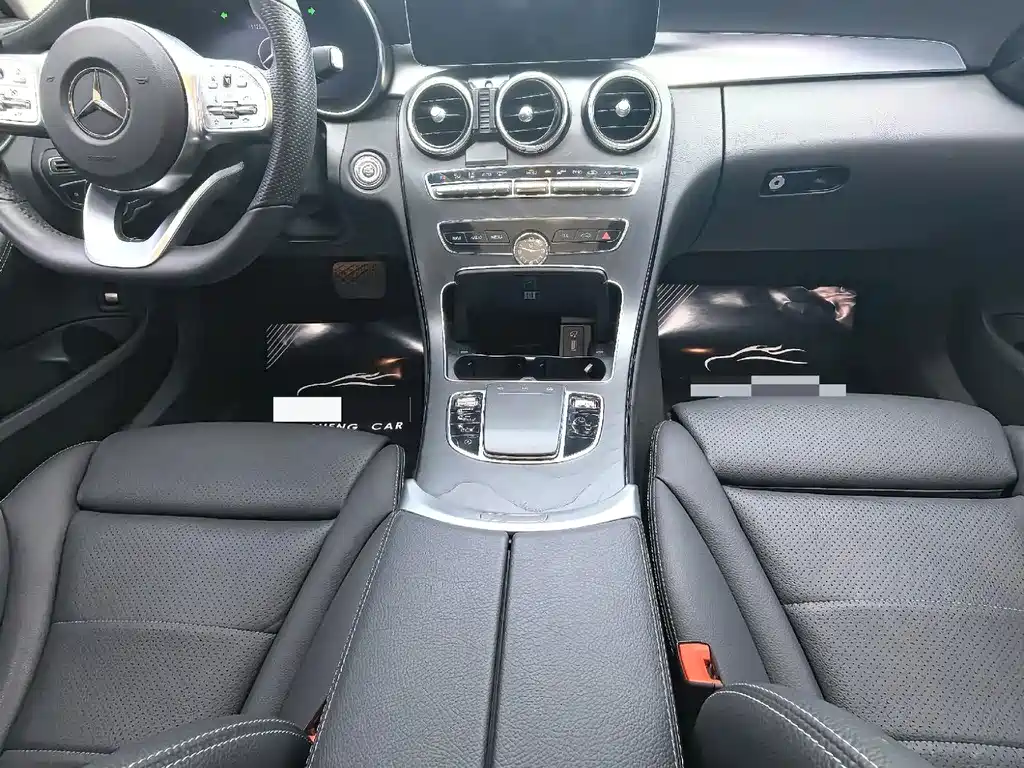 Mercedes-Benz C-Class — миниатюра 5